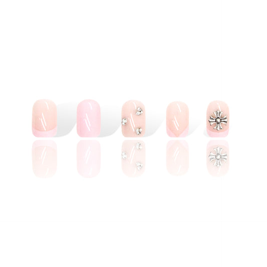 GLAMPOP Silver Saint Blush Press-on Nails